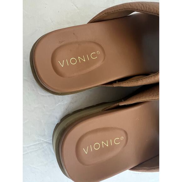 Vionic Vesta Pebbled Tan Leather CrissCross Slide On Comfort Platform Sandals 9 - Picture 10 of 11